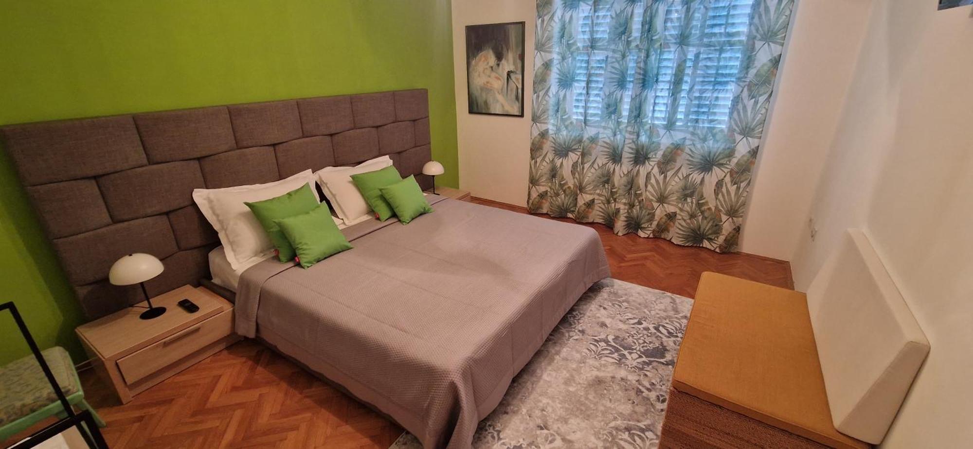 Appartamento Croatia Trogir, 4 Rooms, Pool 4km